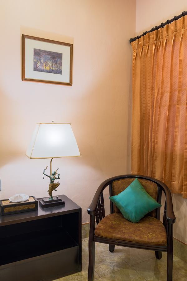 Отель Smile House Карон Экстерьер фото